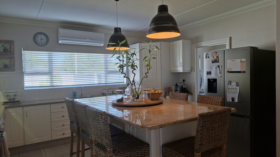 4 Bedroom Property for Sale in Gonubie Eastern Cape